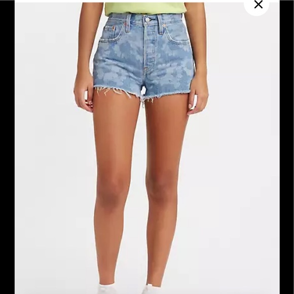 LEVIS 501 High Rise Shorts NWT - Picture 8 of 15